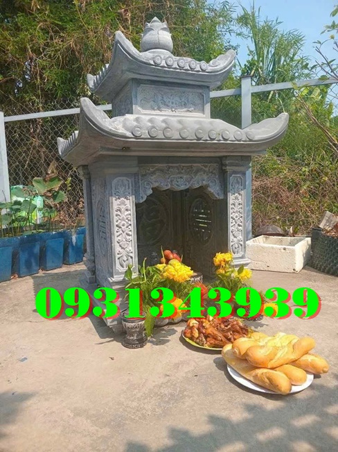 Am Thờ Đá Đẹp Trước Nhà