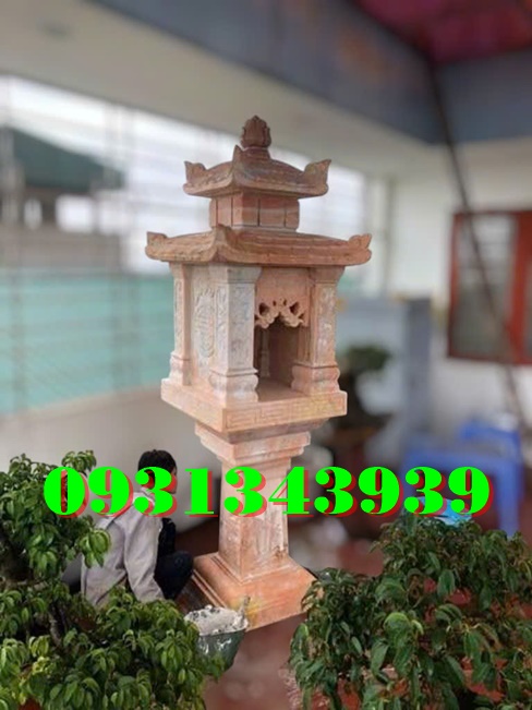 Am Thờ Đá Đẹp Trước Nhà