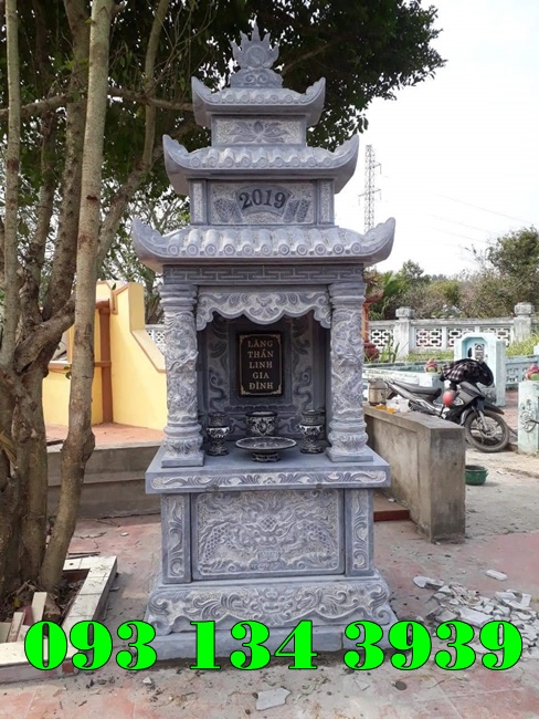 Am Thờ Đá Đẹp Trước Nhà