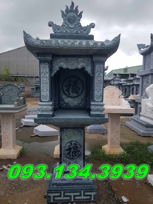 am thờ đá nguyên khối đẹp trước nhà