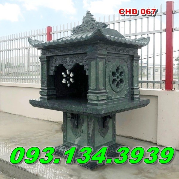 Am Thờ Đá Xanh Đẹp Trước Nhà