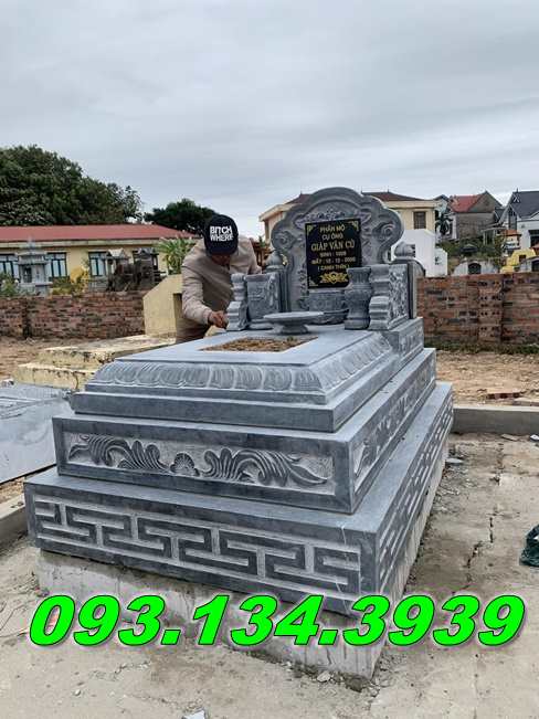 Mộ đá tam cấp không mái