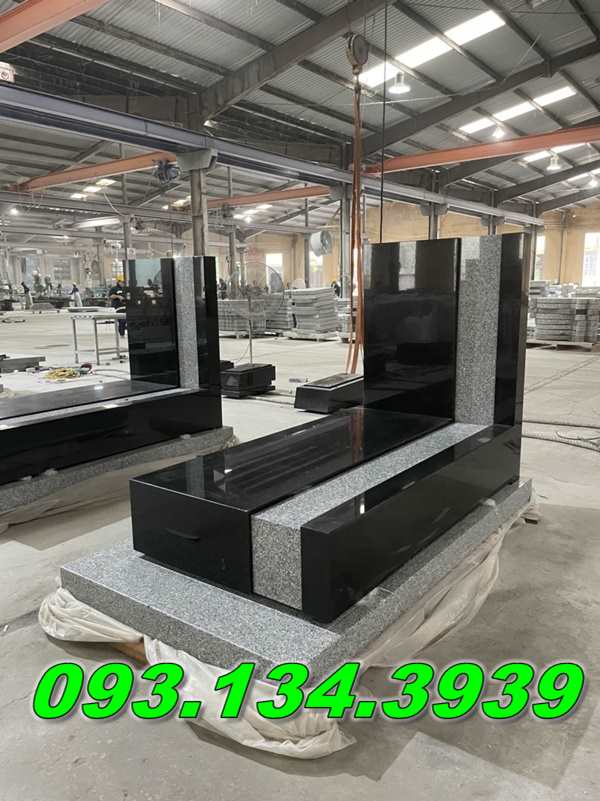 Mộ đá hoa cương đơn giản