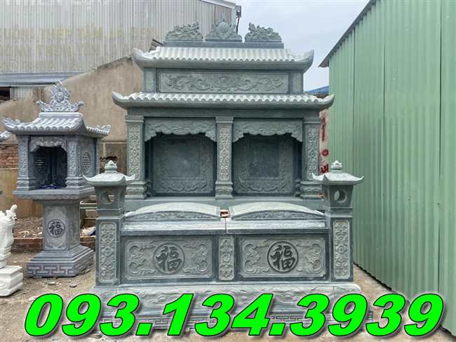 mộ đôi đá xanh rêu