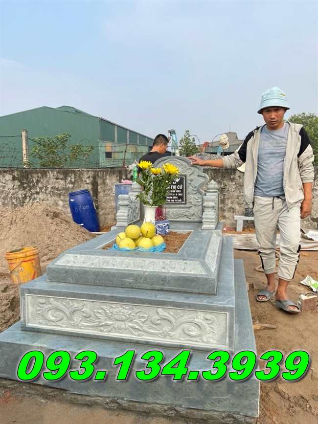 mộ tam cấp đá xanh