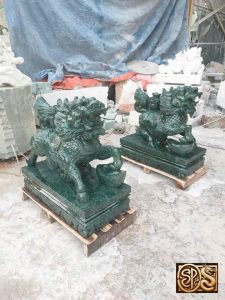 4 Lý Do Nên Đặt Tượng Kỳ Lân Đá Trước Cổng Nhà