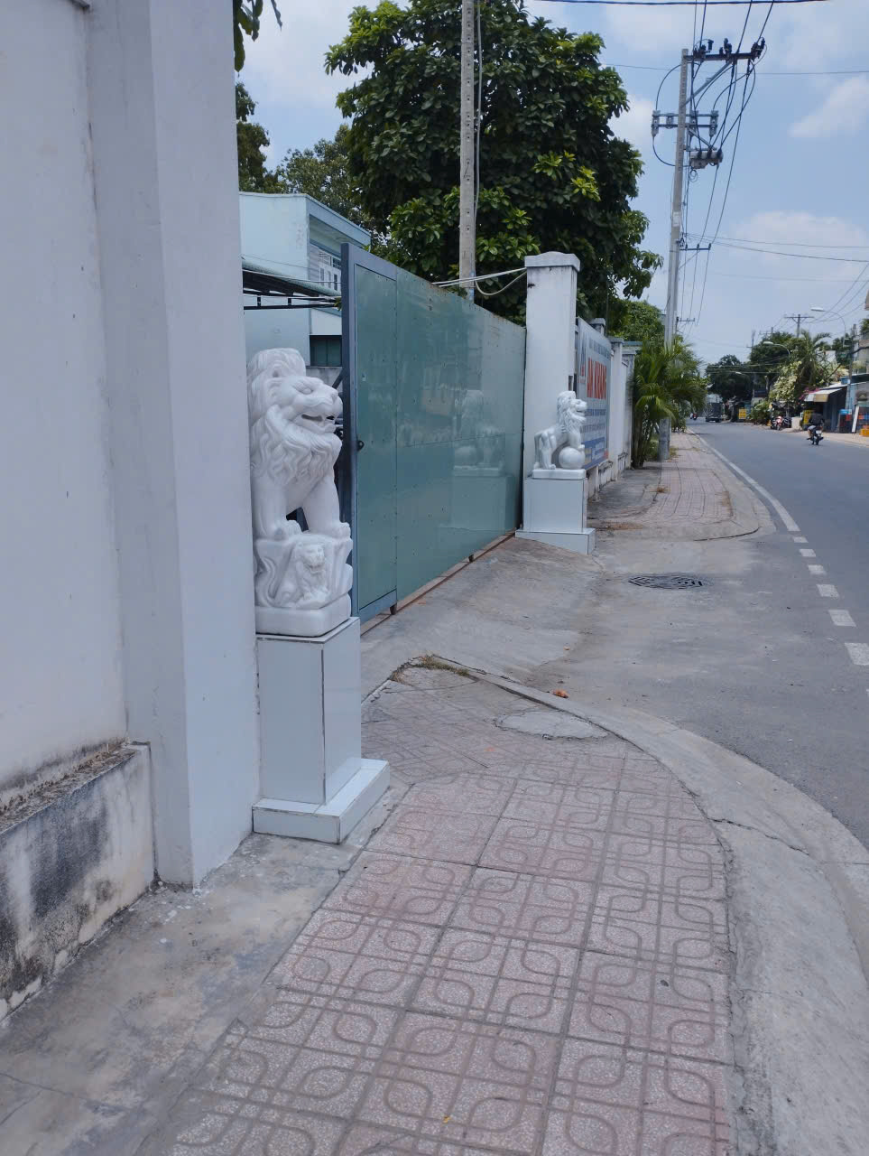 5 LÝ DO NÊN ĐẶT TƯỢNG SƯ TỬ ĐÁ TRƯỚC CỔNG NHÀ